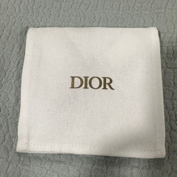 Dior Bag Badge W/Pouch & Unbranded Chain New Bag Badge For Lady Dior Strap Gold - Picture 6 of 17